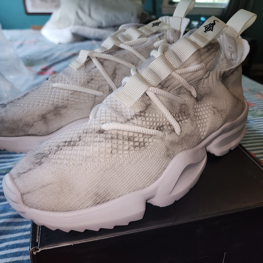 Men's White Athletic Shoes